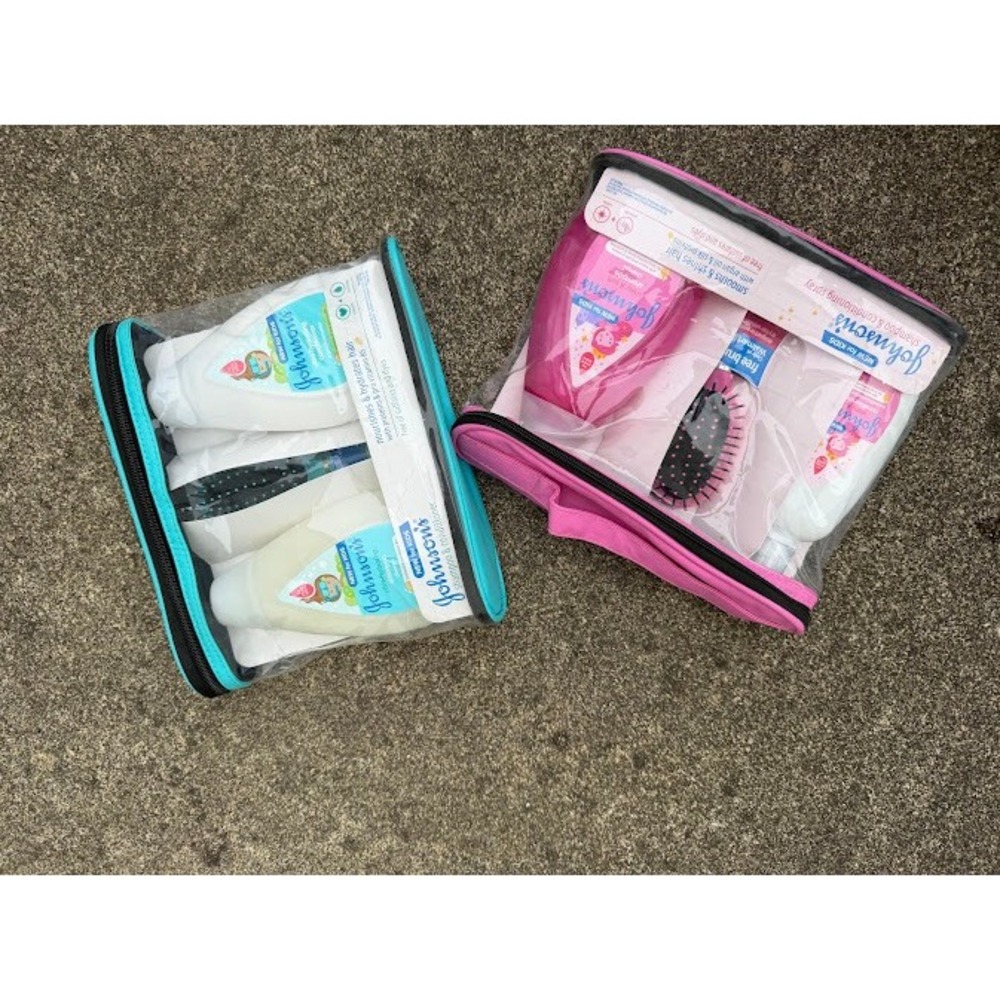 Johnsons Kids Hair Care Gift Sets Ultra-Hydrating Shiny Soft Shampoo Brush 2pk